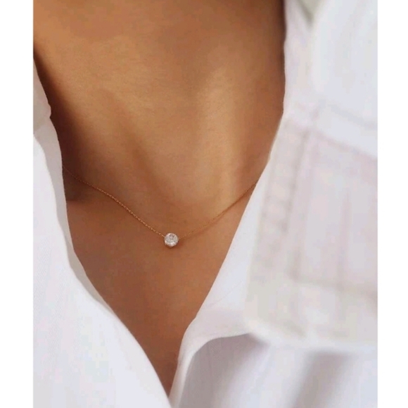NEW! Antropologie Trendy Delicate Diamond Solitaire Pendant Dainty Gold Necklace - Picture 1 of 4
